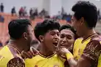 Para-pemain-Sriwijaya-FC-melakukan-seleberasi-saat-melawan-Persikad.jpg