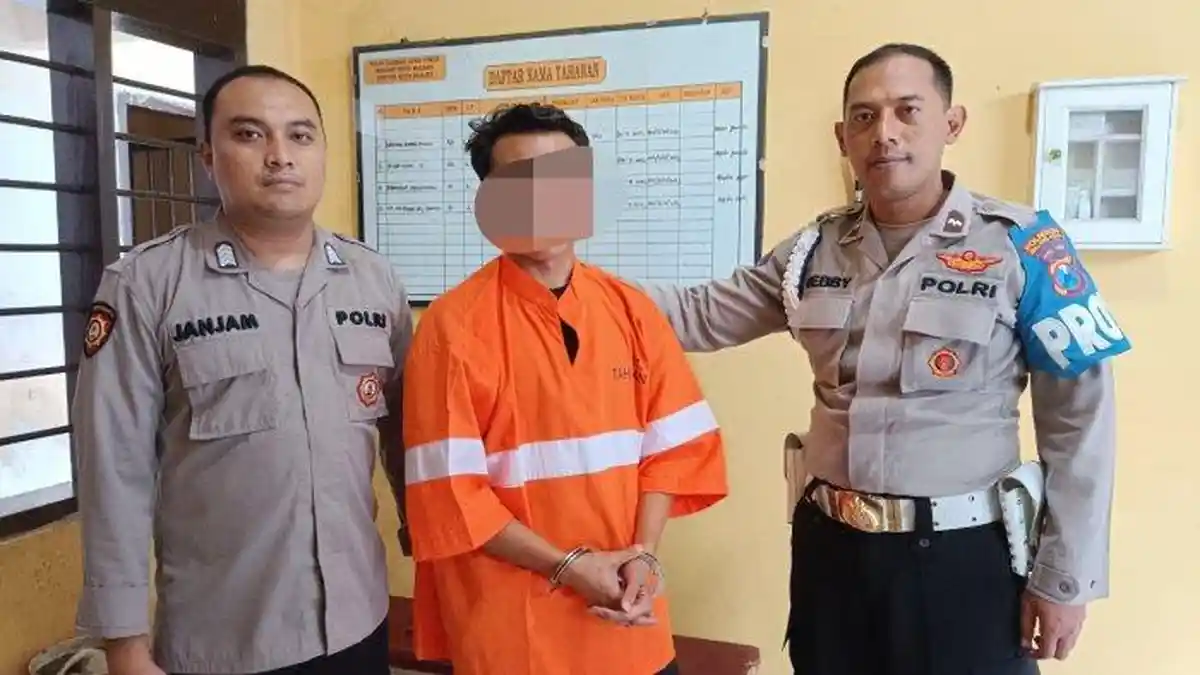 Pemuda Blitar Sebar Foto dan Video Syur Mantan Pacar