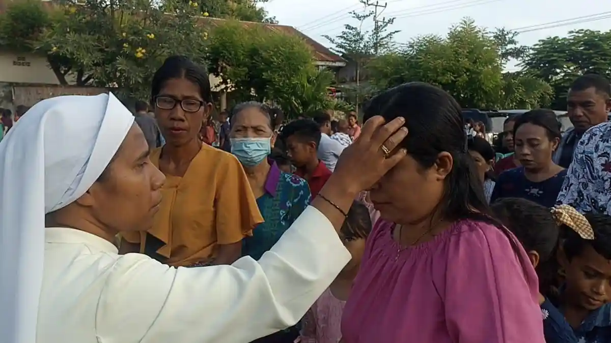 Ternyata Ini Alasan Misa Penerimaan Abu Selalu Jatuh Pada Hari Rabu Bukan Hari Lain