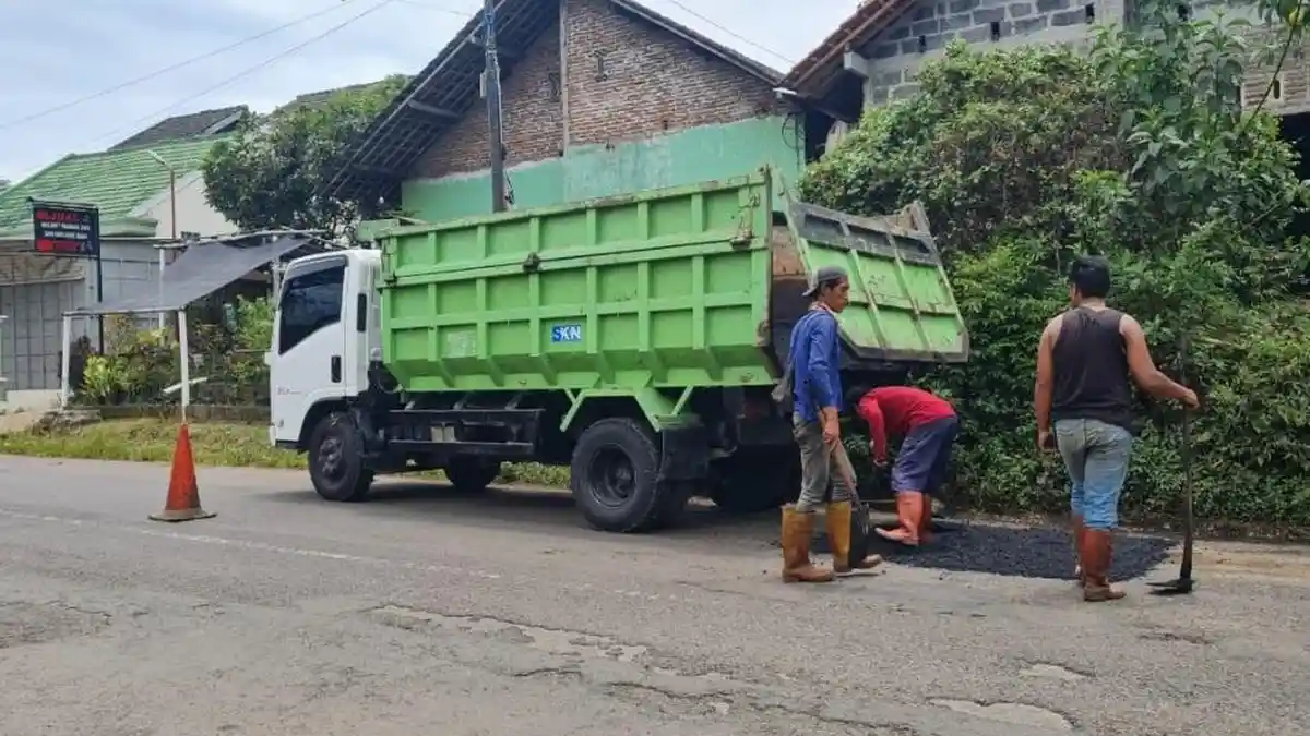 Kebut Perbaikan Jalan Rusak, Warga Lapor Lewat Aplikasi Jalan Cantik, Dua Hari Kemudian Diperbaiki