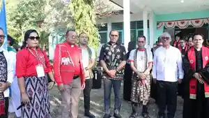 Wagub-NTT-hadir-parade-api-injil.jpg