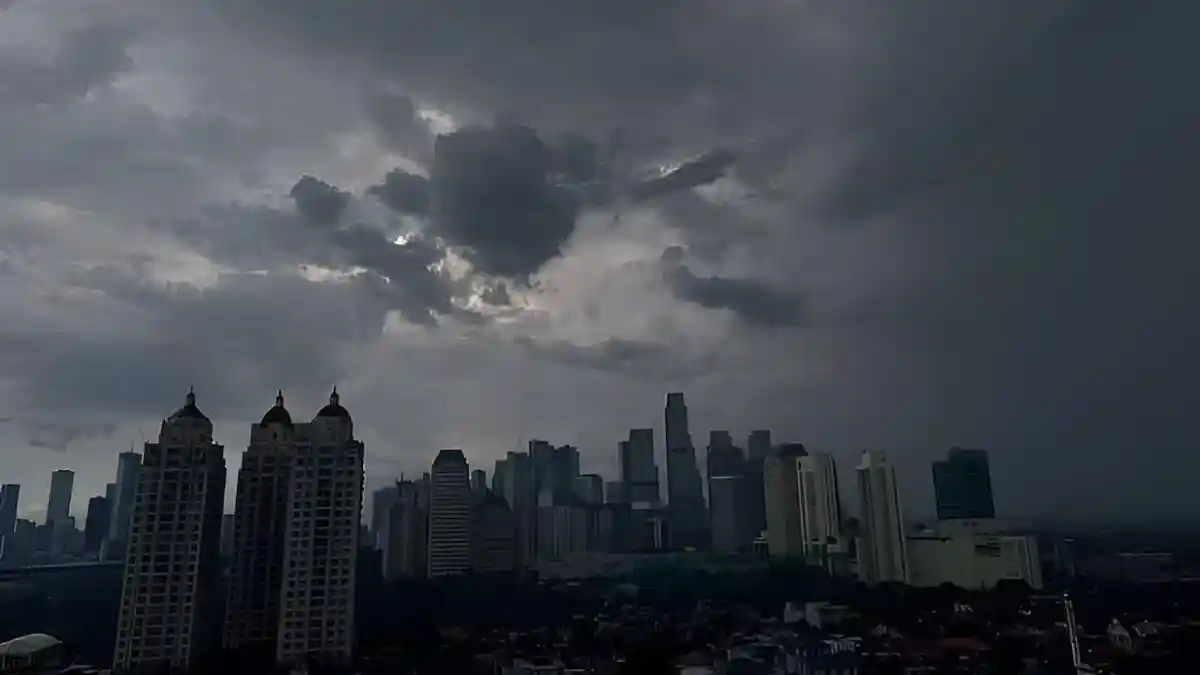 Waspada Hujan Sore hingga Malam di Sumut 26 Oktober