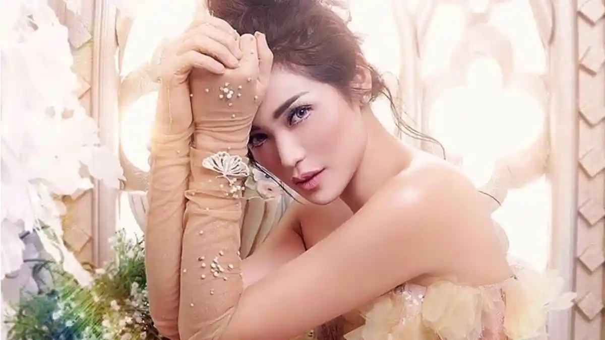 Jessica Iskandar Dituding Hamil Duluan, Sang Kakak Angkat Bicara, Begini Penjelasan Lengkapnya