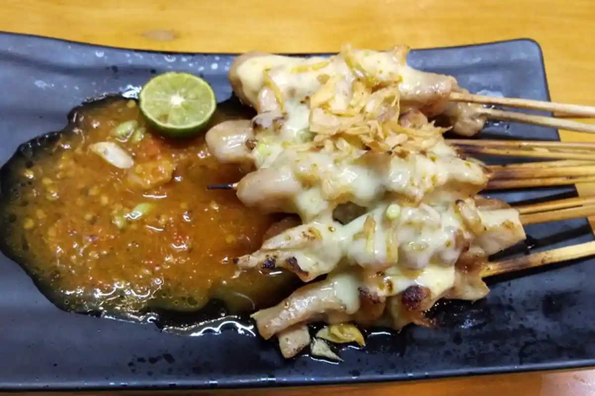 Kamu Penggemar Sate Taichan? Ini, Nih, Tiga Olahan Sate Taichan di Bandung yang Patut Kamu Coba!