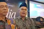 MANDIRI-PRESTASI-Ketua-Pusat-Penerimaan-Mahasiswa-Baru-PPMB-Unair-Dr-Achmad-Solihin.jpg