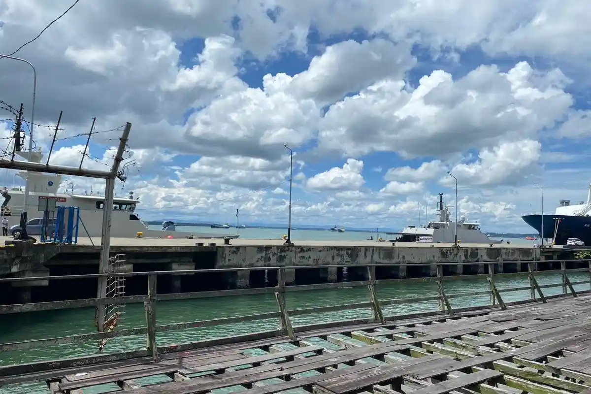 Hari Ini Jokowi Dijadwalkan Naik Kapal Perang Arungi Perairan Teluk Balikpapan Menuju IKN Nusantara