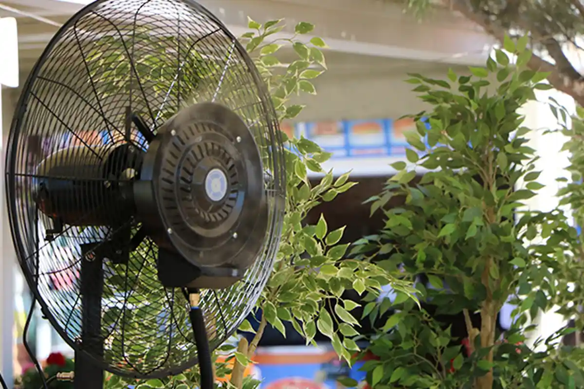 Benarkah Tidur Dengan Kipas Angin Tidak Sehat Bagi Tubuh? Simak Manfaat dan Kekurangannya Berikut