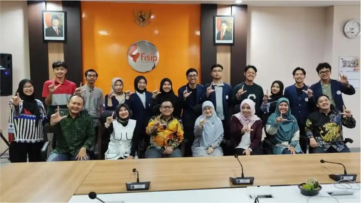Penutupan Program Pertukaran Mahasiswa APN Politeknik STIA LAN Bandung – FISIP Universitas Brawijaya