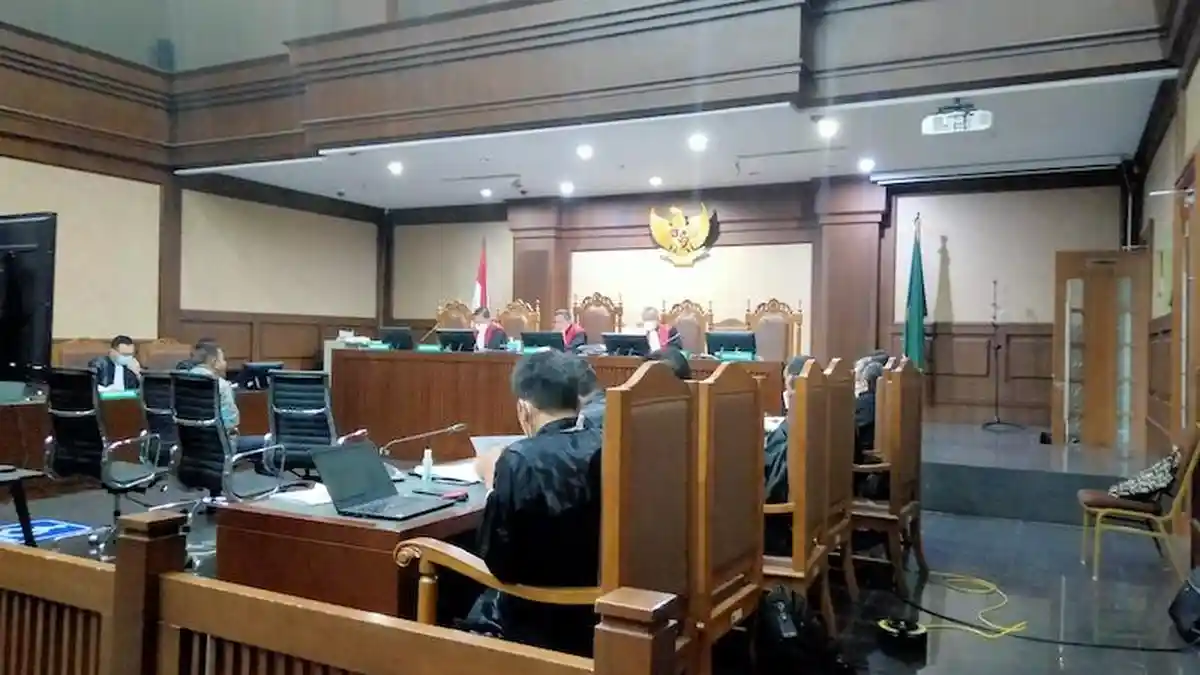Sidang Kasus Suap Bansos Covid-19: Hakim Cecar Saksi Soal Rapat yang Dihadiri Juliari Batubara