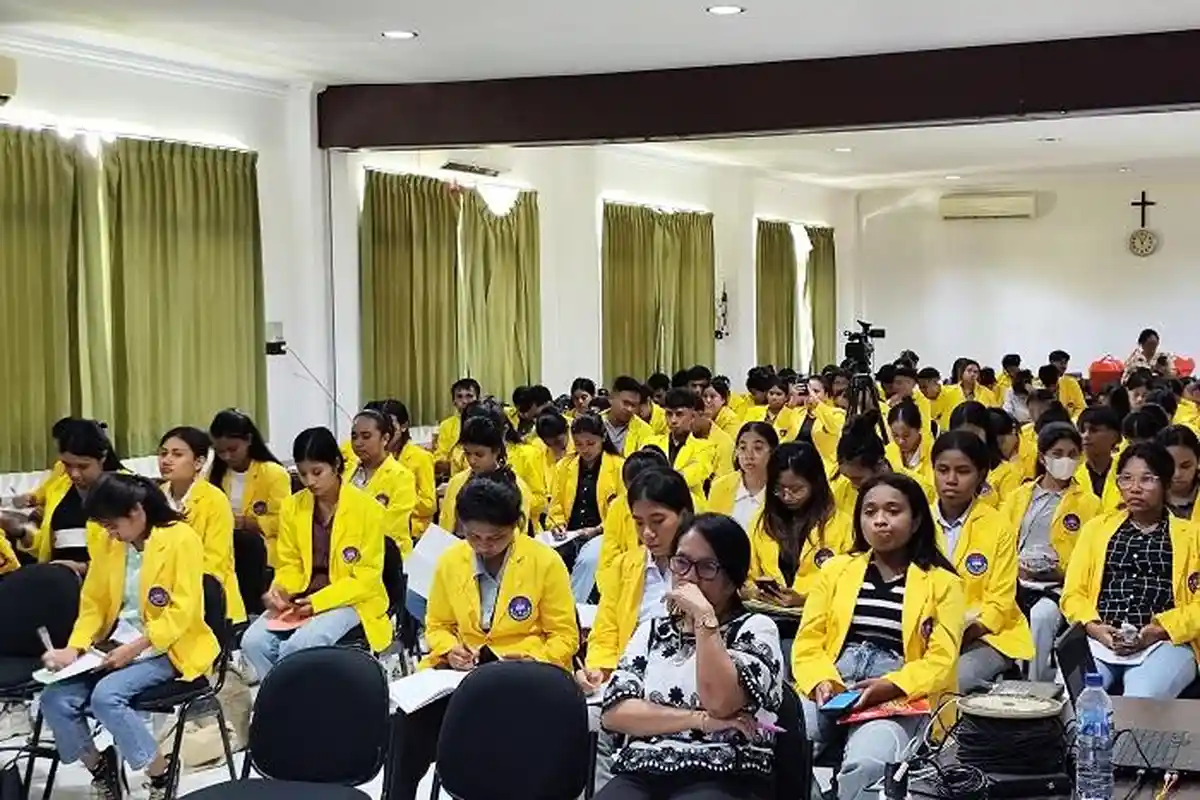 Prodi Manajemen Fakultas Ekonomi UKAW Kuliah Umum, Hadirkan Dosen Tamu 