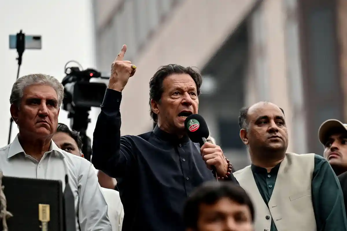 Imran Khan Sebut Ada Pihak yang Takut Dirinya Menangkan Pemilu Pakistan