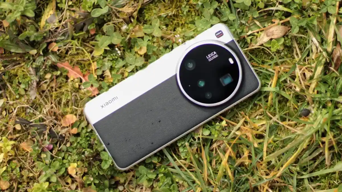 Xiaomi 15 Ultra Resmi Meluncur dengan Kamera 200MP dan Performa Super