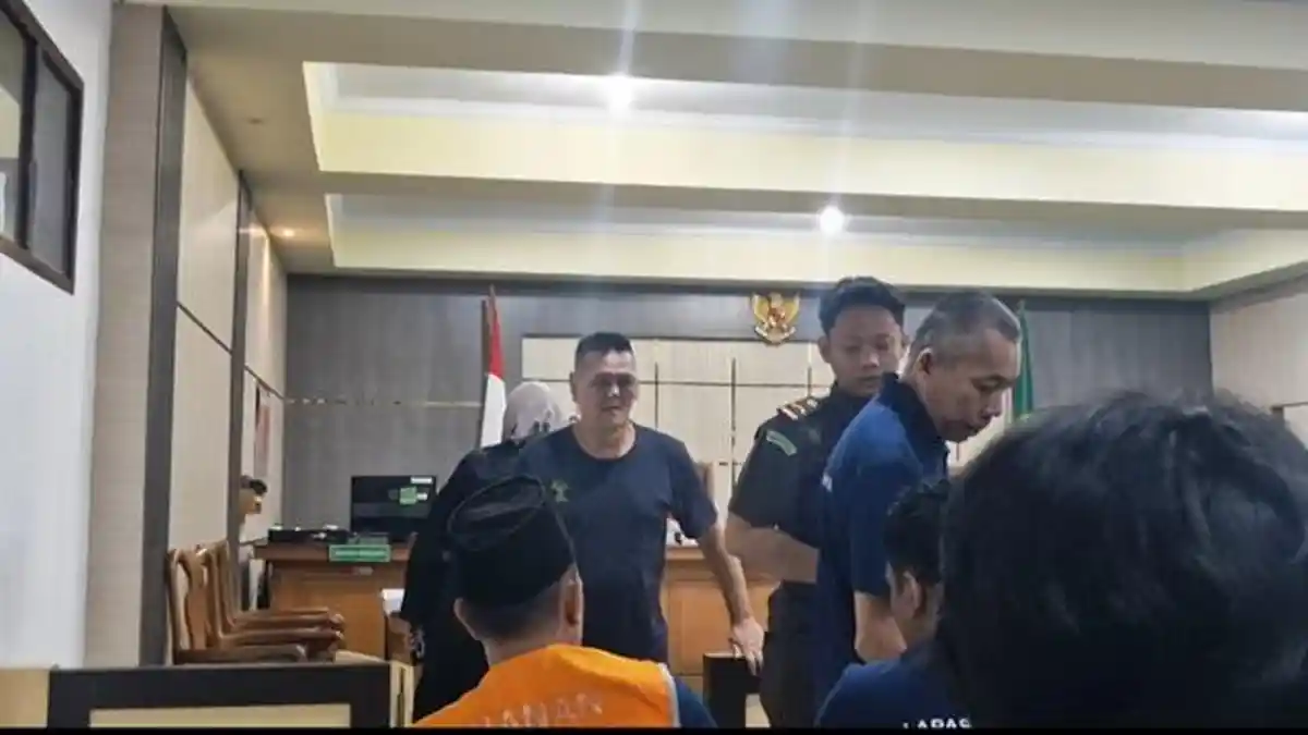 Hari Ini Tek Hui dan Mafi, Anak Buah Bos Narkoba Jambi Helen akan Divonis Kasus Pencucian Uang