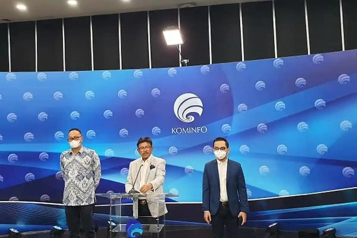 Menkominfo: Google hingga Facebook Segera Daftar PSE, Jangan Sampai Diblokir 