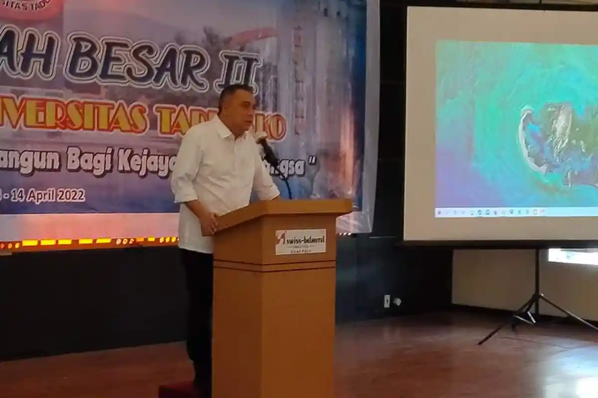 Ahmad M Ali Terpilih Aklamasi Nahkodai IKA Untad Sampai Tahun 2027