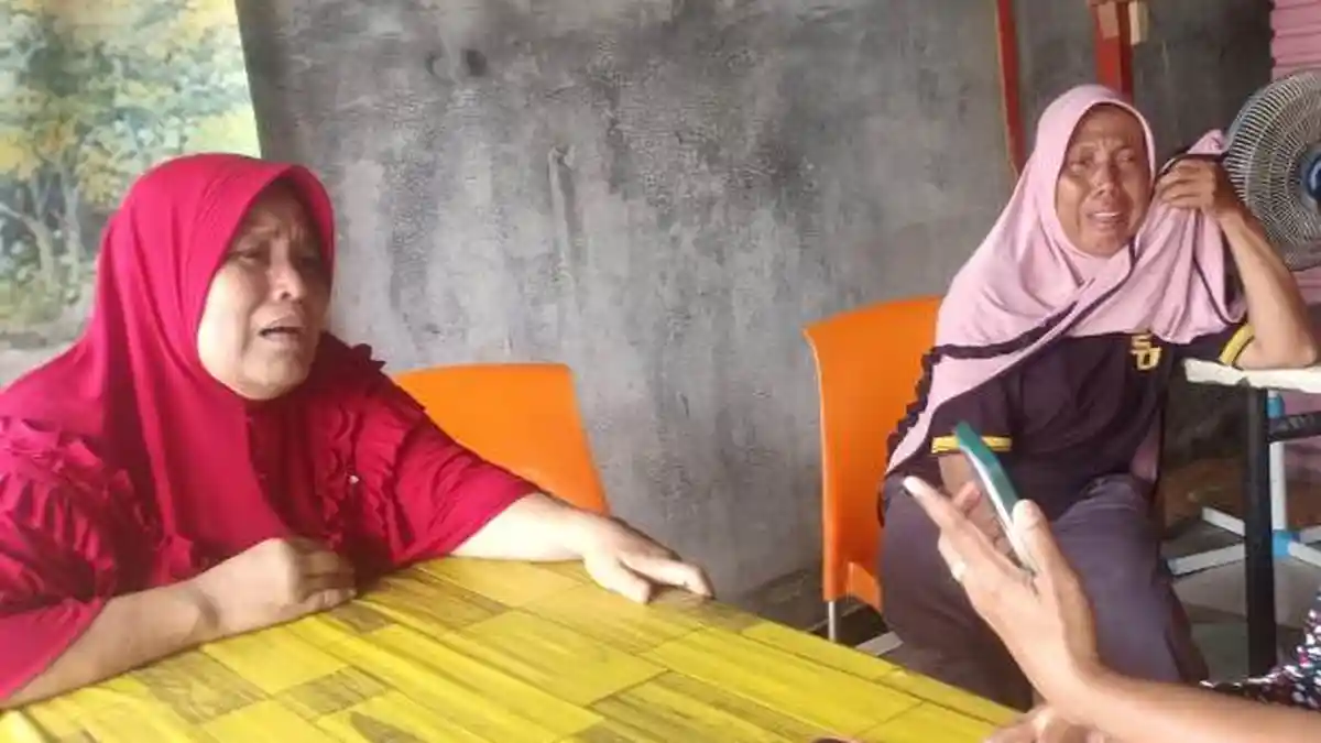 Anaknya Diduga Disekap dan Disiksa, Ibu Ini Menangis tak Henti Lantaran Tidak Ada Kabar dari Kamboja