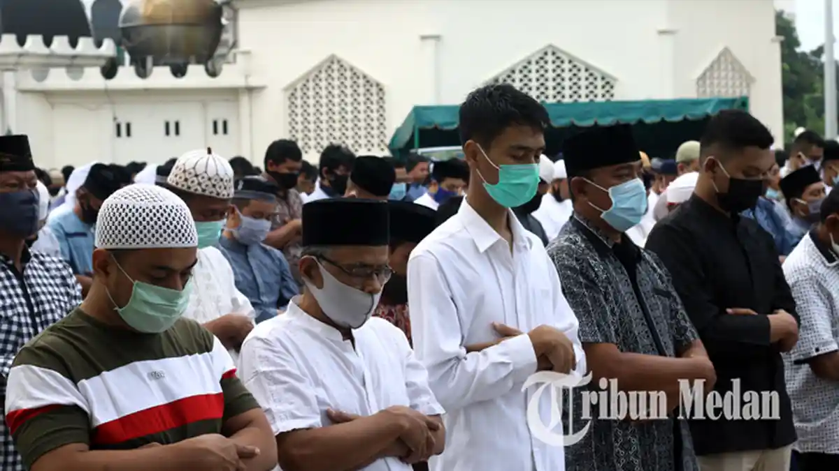 Niat Salat Idul Adha Sendiri dan Berjamaah, Simak Tata Caranya