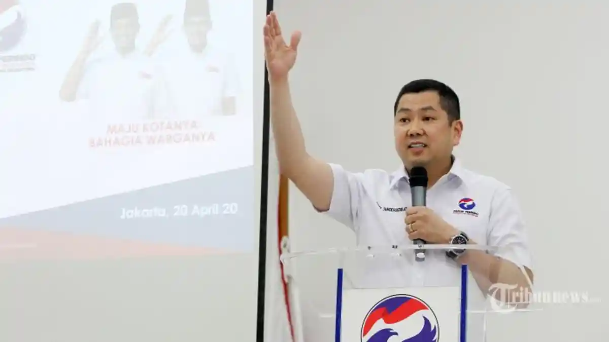 #RakyatBersamaHT Jadi Trending Topic,  'Hary Tanoe Keluarin Duit Berape?'