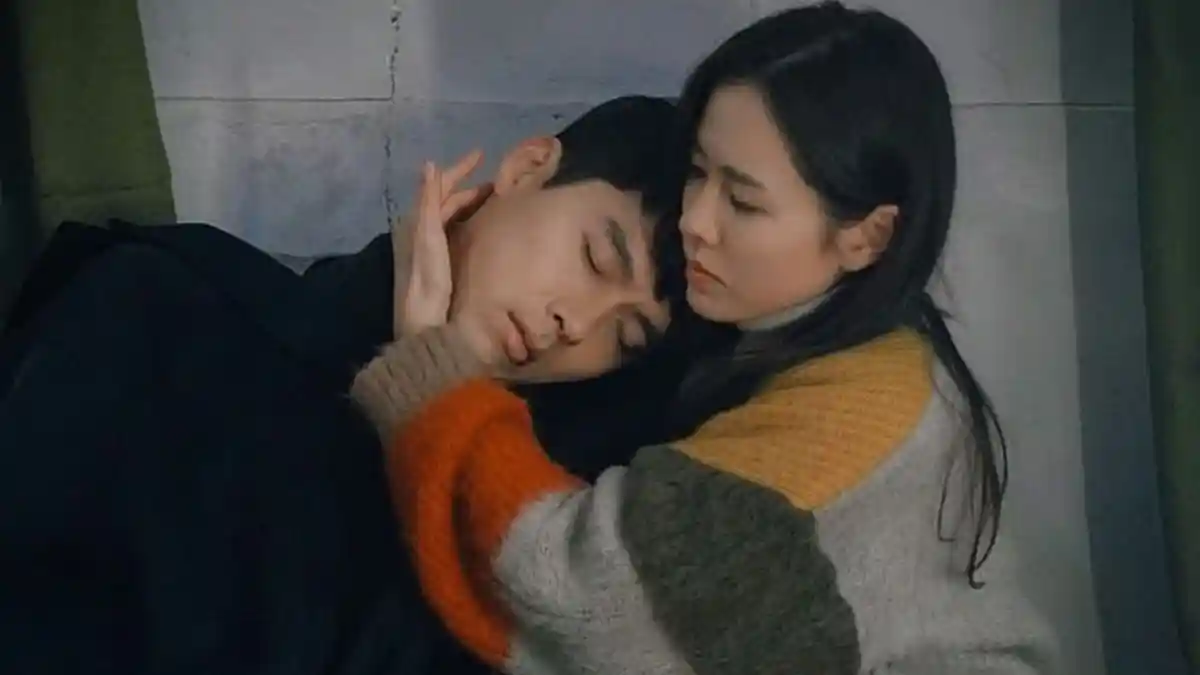 Hyun Bin & Son Ye Jin Diterpa Kabar Kencan, Ternyata Begini Sikap Mereka di Balik Layar Drama Korea