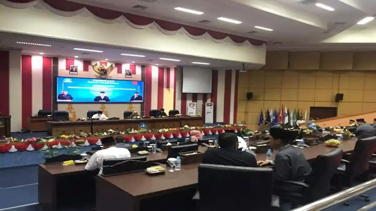 Usai Lebaran, 10 Anggota DPRD Bintan Bolos Rapat Paripurna