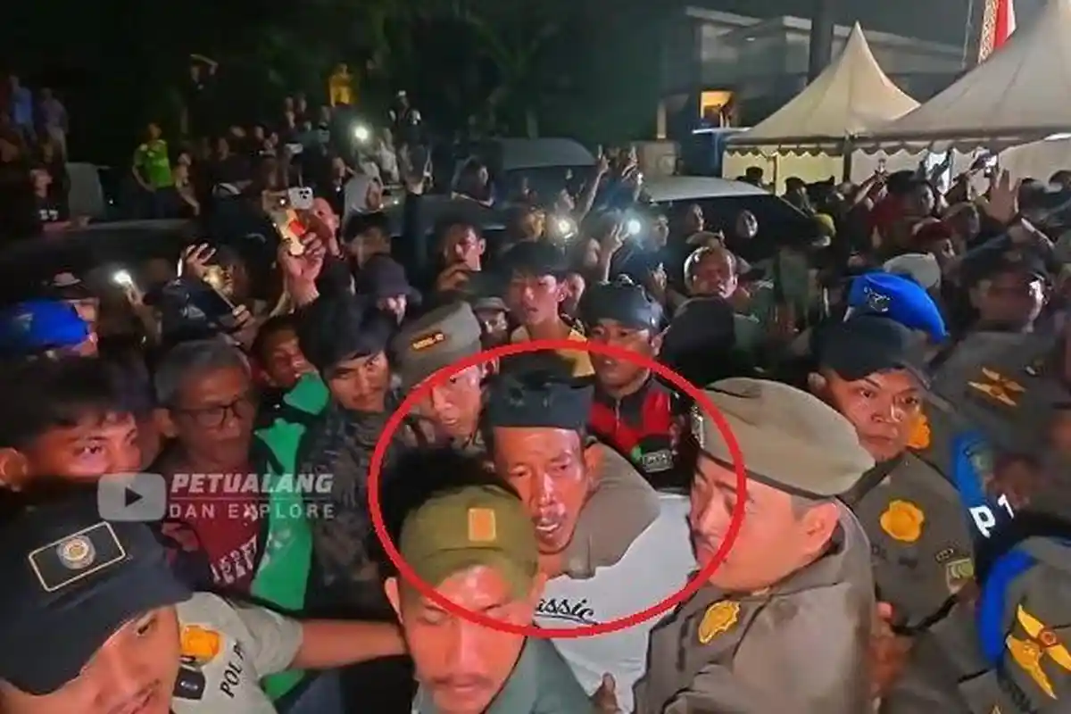 Dedi Mulyadi Mendadak Disiram Air saat Kunjungi Bekasi, Pelaku Beri Pengakuan: Gak Ada yang Suruh