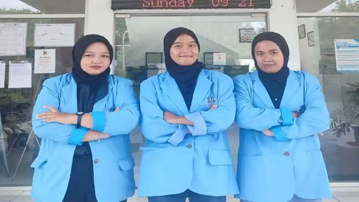 Kisah Mahasiswi Kimia UBB Olah Limbah Banner Atasi Pencemaran Logam Berat di Air Kolong