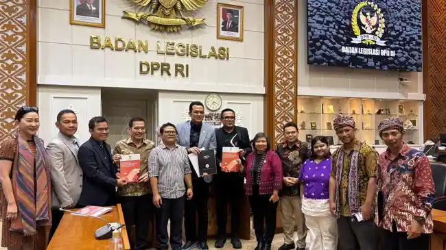 Pimpinan Baleg Optimis RUU Masyarakat Adat Bisa Disahkan Tahun Ini