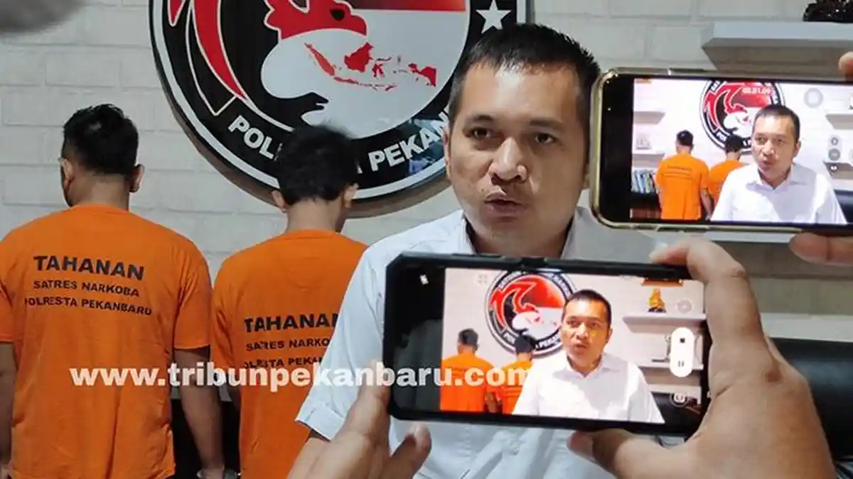 Empat Pengedar Narkoba Ditangkap Tim Polresta Pekanbaru di Hotel dan Wisma