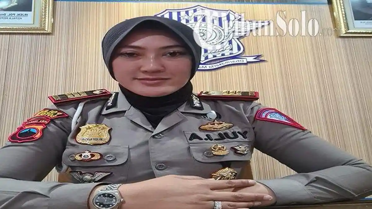 Inilah Sosok AKP Yuli Anggraeni Polwan Cantik, Kasatlantas Perempuan Satu-satunya di Solo Raya