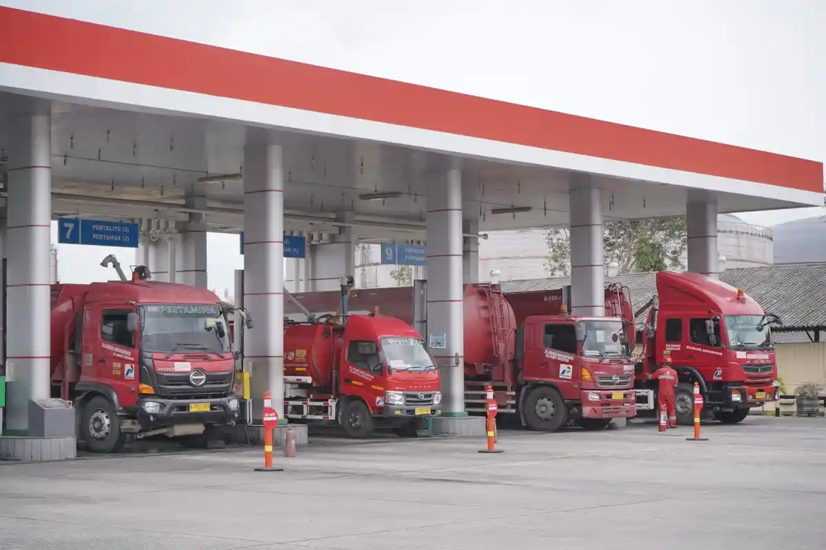 Update Harga BBM di SPBU Pertamina se Indonesia Minggu 14 April 2024, Cek Harga Pertalite & Pertamax