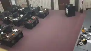 DPRK-Aceh-Singkil-menggelar-rapat-paripurna-pengesahan-usulan-hak-interpelasi-kepada-bupati.jpg