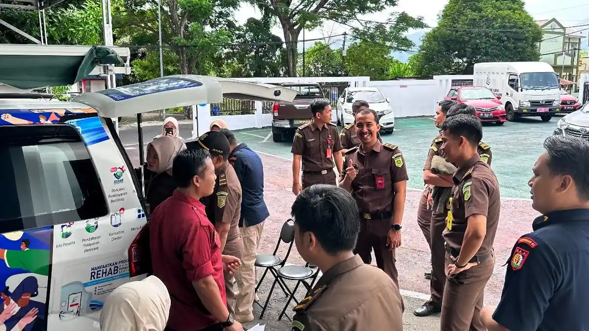 BPJS Keliling Hadirkan Layanan JKN dì Kantor   Kejaksaan Negeri Ternate