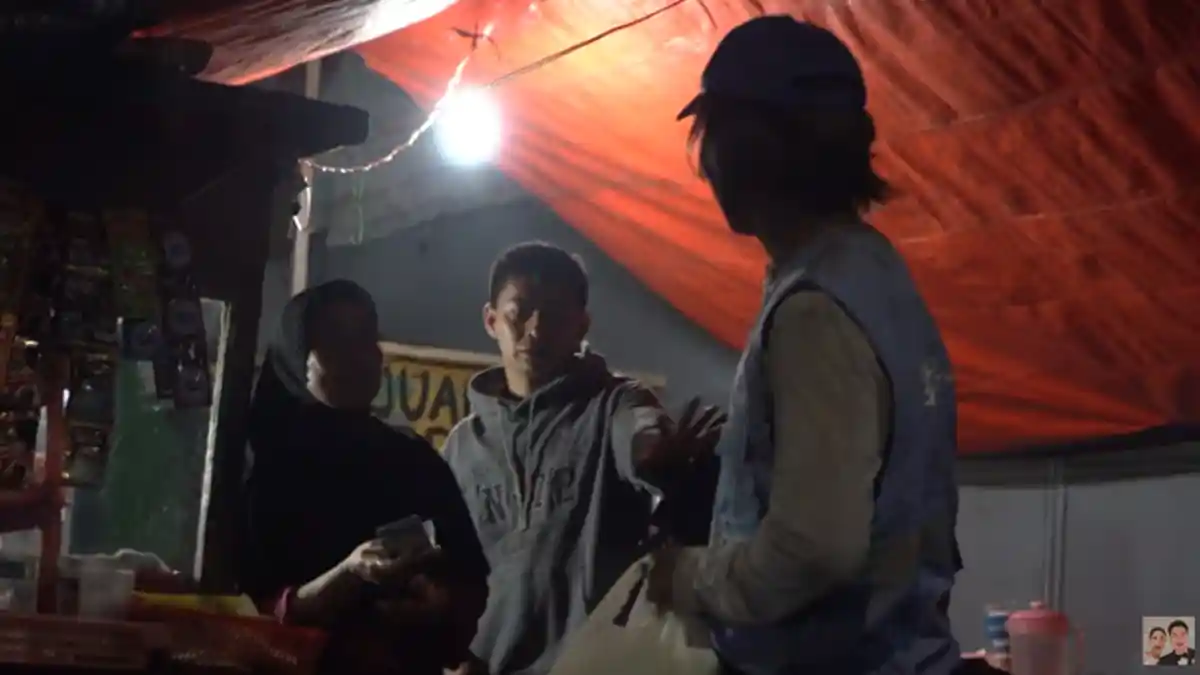 Bayar Nasi Goreng dengan Uang Rp 1 Juta, Baim Wong Dikira Orang Jahat Sampai Dituduh Mencuri