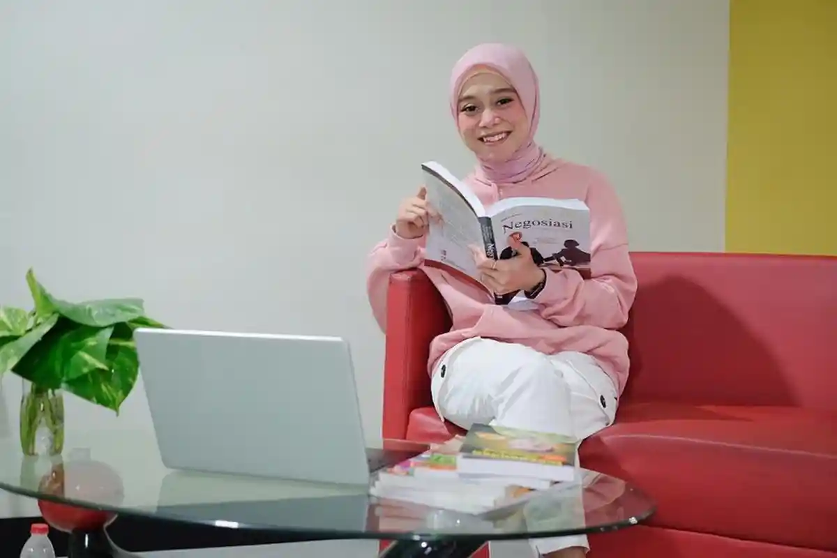 Perubahan Wajah Lesty Kejora Mendapat Kritikan, Ada yang Sampai Bilang Oplas