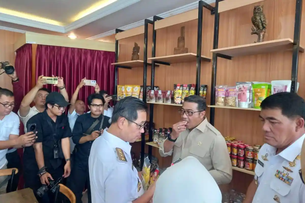 Gubernur Sulawesi Utara dan Menteri Ekraf Dorong Produk Dekranasda Bitung Tembus Pasar Nasional