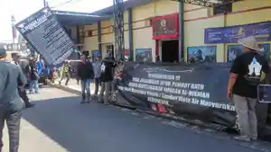Warga-Giripurno-Kota-Batu-Tagih-Janji-Yayasan-Al-Hikmah-Buntut-Dari-Sengketa-Sumber-Air.jpg