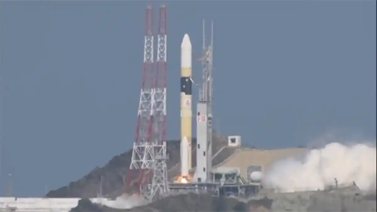 Jepang Berhasil Luncurkan Satelit, Salah Satunya Untuk Memata-matai Korea Utara