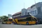 Mayapada Bantu 2 Bus Tingkat ke Pemkot Surabaya