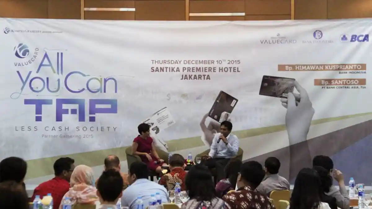 Menuju Transaksi yang Lebih Efisien dengan Less Cash Society