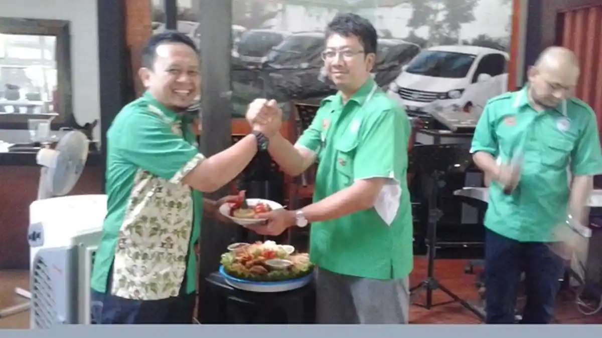 Hofos Chapter Kalsel Bukan Ajang Bertemu Saja, Harus Ada Pula Aksi Sosial Pula