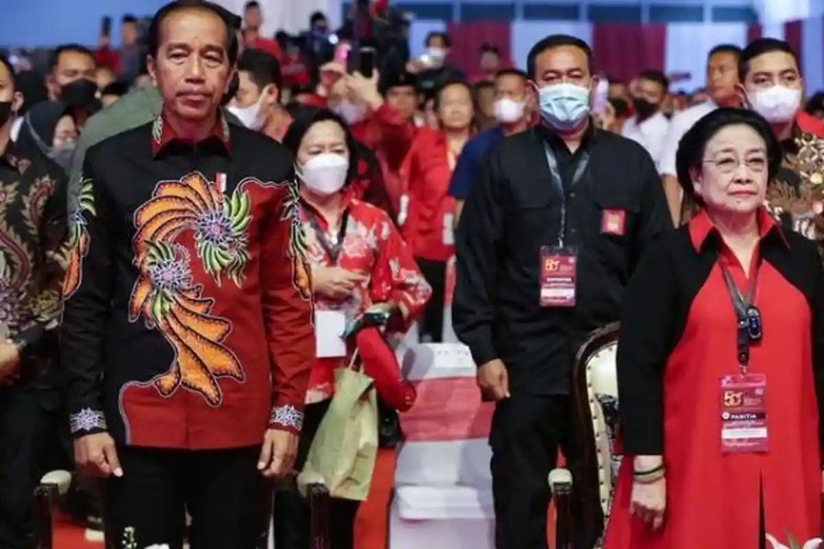 Pengamat Ungkap PDIP Marah dan Stress Luar Biasa Ditinggal Jokowi, Tapi Tak Berani Tegas ke Gibran