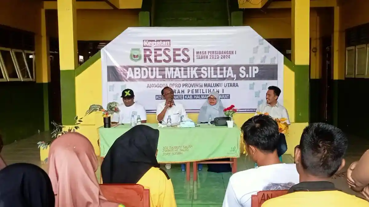 Anggota DPRD Provinsi Maluku Utara Malik Sillia Reses di  SMA Muhammadiyah Ternate