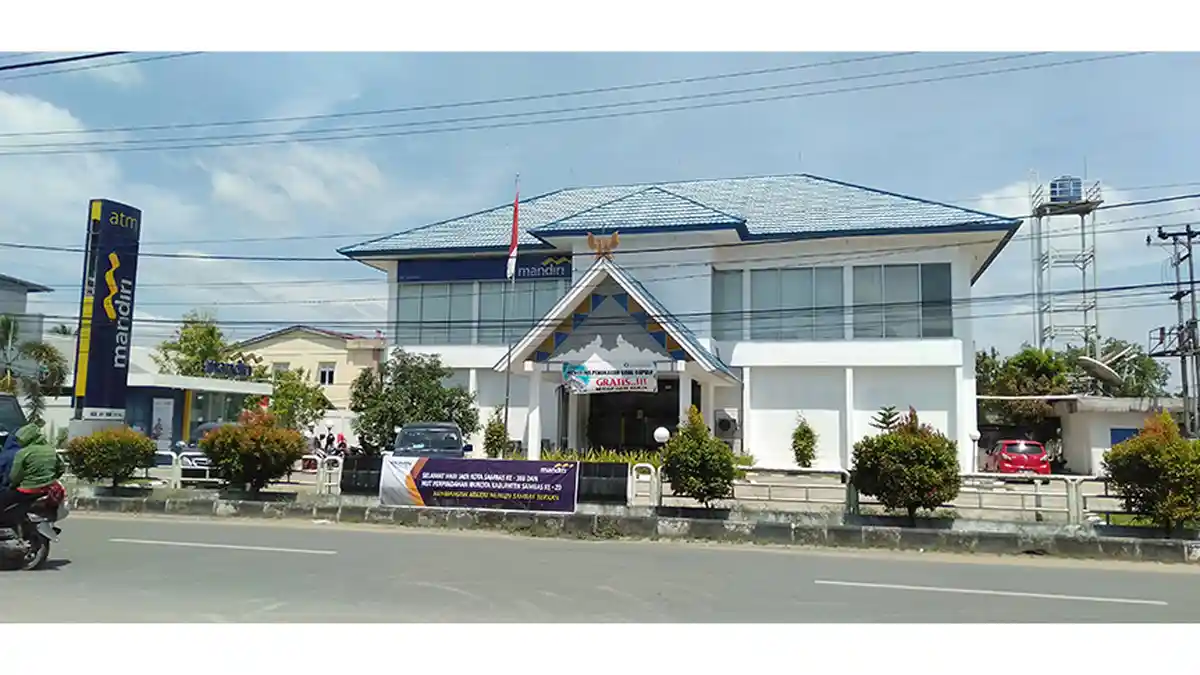 Kantor Cabang Bank Mandiri Hadir Kota Sambas