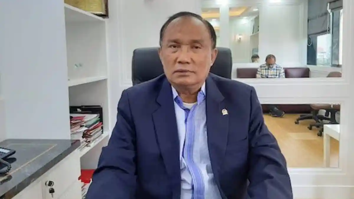 SOSOK Effendi Sianipar, Politisi Berdarah Batak Kelahiran Tarutung yang Kini di Komisi IV DPR RI