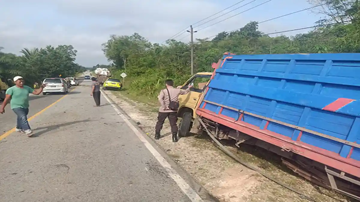 Kasat Lantas Polres Sanggau Beberkan Kronologis Kecelakaan Beruntun di Jalan Raya Batang Tarang