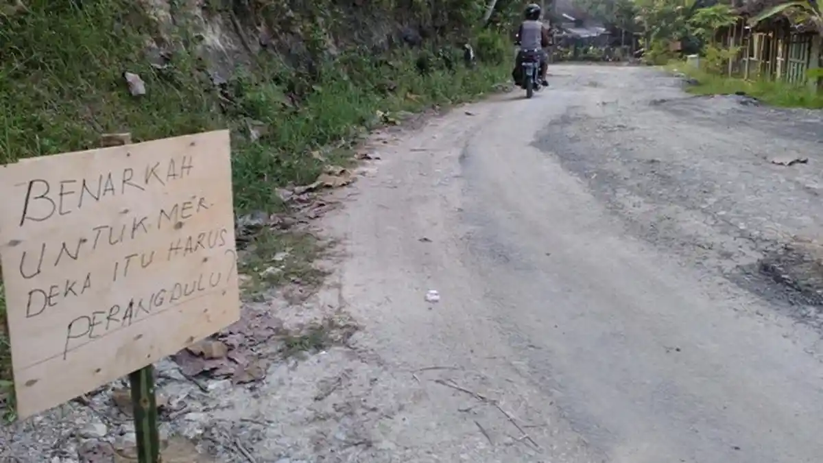 Jalan Rusak Akibat Tambang, Legislatif Minta Ketegasan Pemkab Kulon Progo