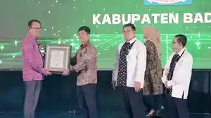 STBM-AWARD.jpg