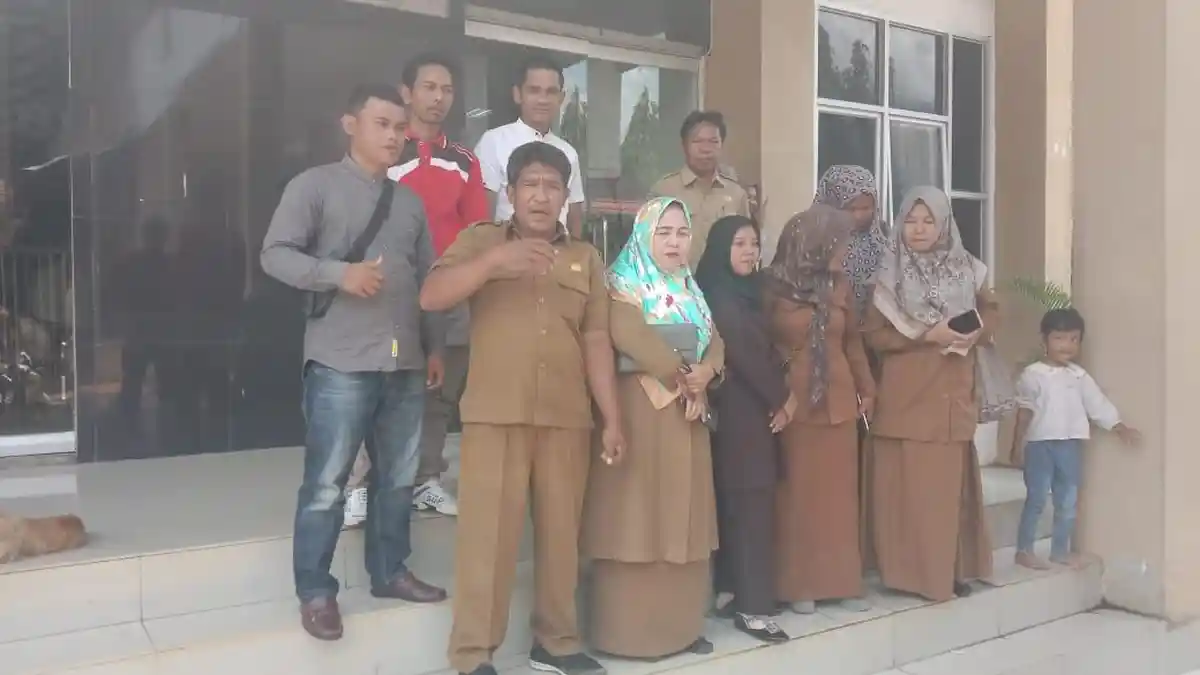 Guru Honorer K2 Datangi BKSDM Merangin, Tanyakan Status Pendaftaran PPPK 2024