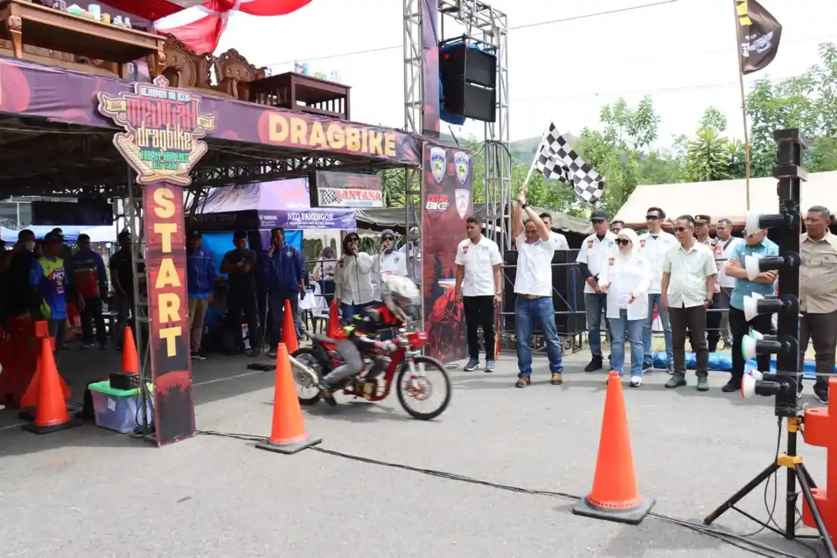 Ratusan Pembalap Meriahkan Drag Bike 2025, Trophy Kapolres Aceh Tengah
