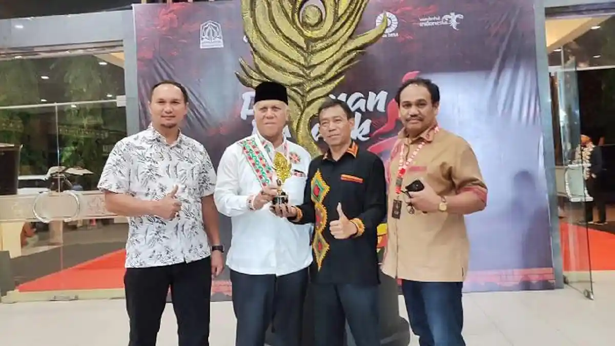 Bur Telege Raih Juara 2 Nominasi API Award 2022